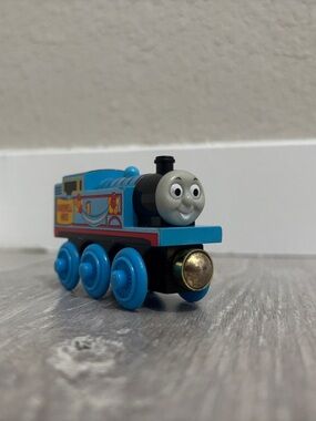 Wooden Celebration Thomas - Thomas & Friends